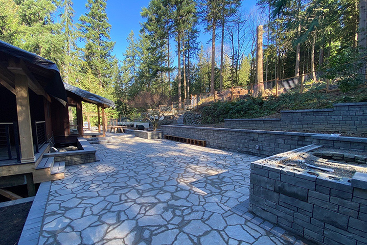 Retaining Wall and Patio