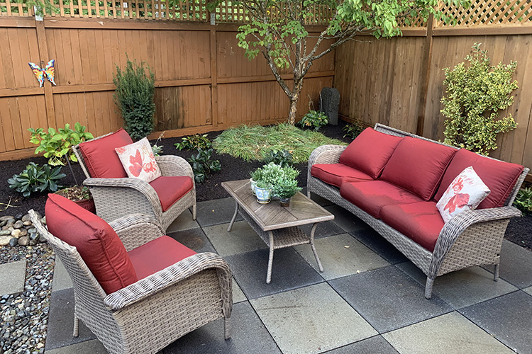 Paver sitting area