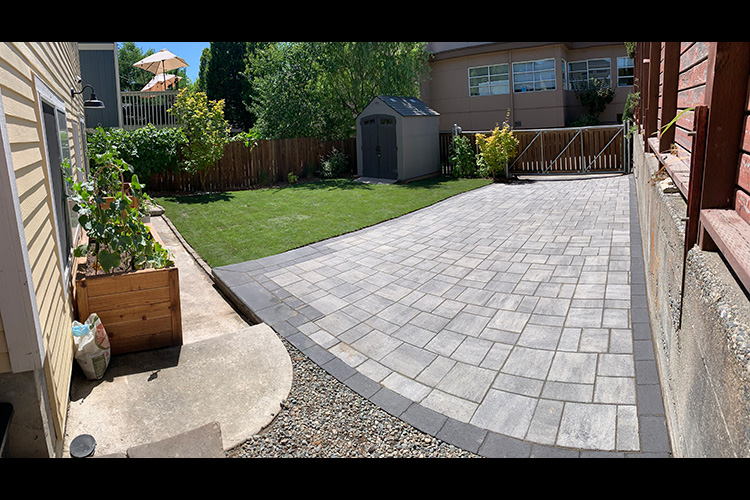 Paver parking strip