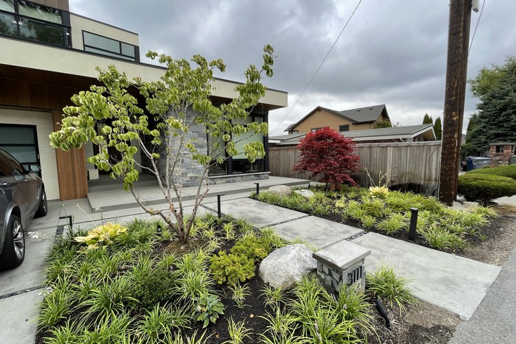 Stone Pavers with Garden