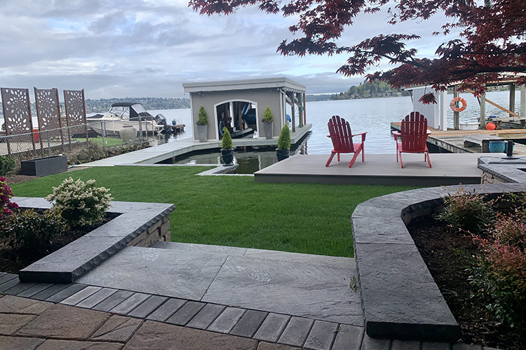 SERVICES_BACK_LawnCareMaintenance.jpg